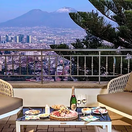 A'luggetella לינה וארוחת בוקר נאפולי