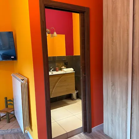 A'luggetella Oda ve Kahvaltı 4*