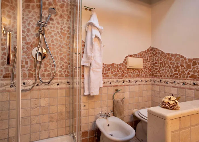 A'luggetella לינה וארוחת בוקר 4*